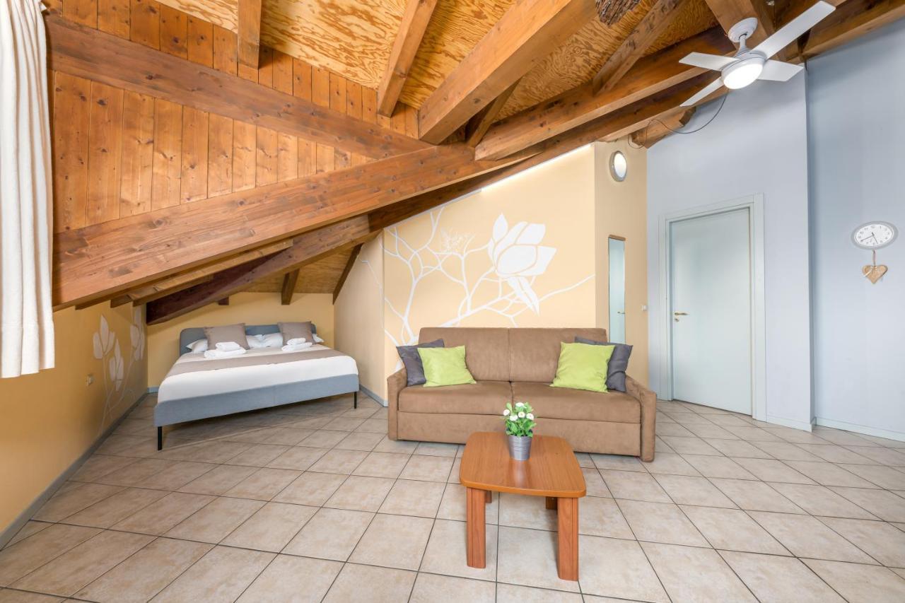 Villa Anna By Casa Da Suite Baveno Exteriér fotografie